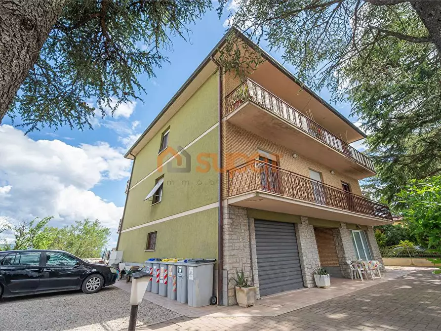 Immagine 5 di Casa bifamiliare in vendita  a Perugia