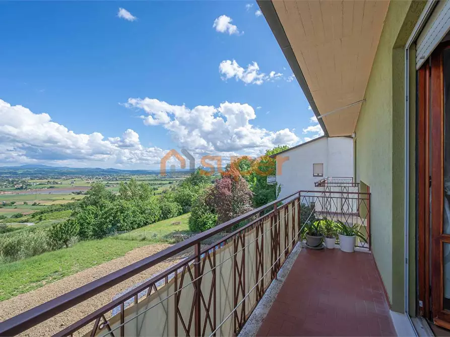 Immagine 35 di Casa bifamiliare in vendita  a Perugia