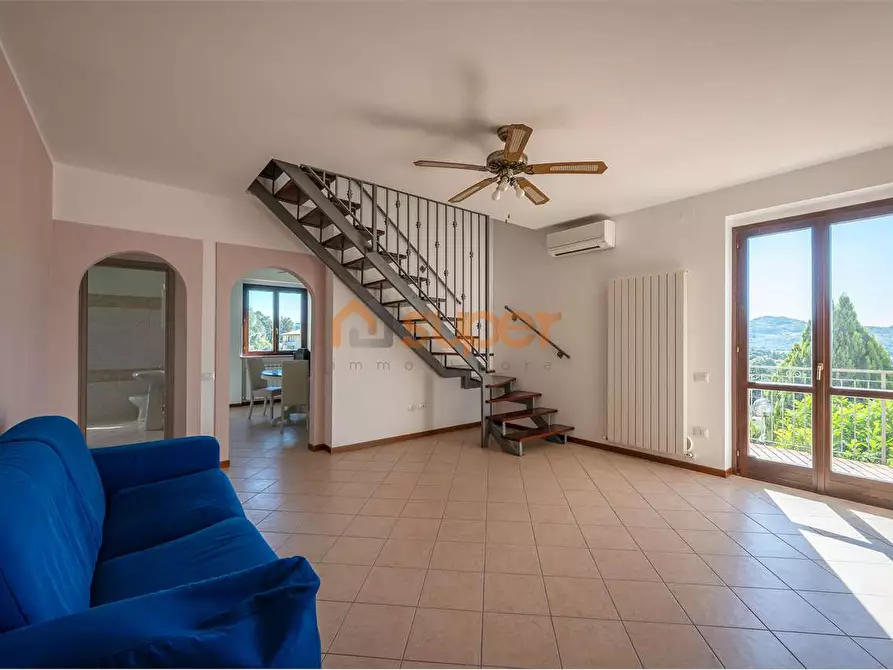 Immagine 1 di Trilocale in vendita  in Via Luminosa  a Perugia