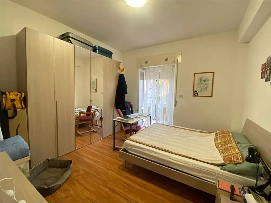 Immagine 6 di Trilocale in affitto  a Perugia