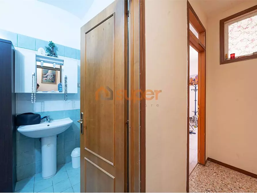 Immagine 14 di Casa indipendente in vendita  a Bastia Umbra