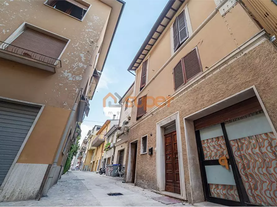 Immagine 20 di Casa indipendente in vendita  a Bastia Umbra