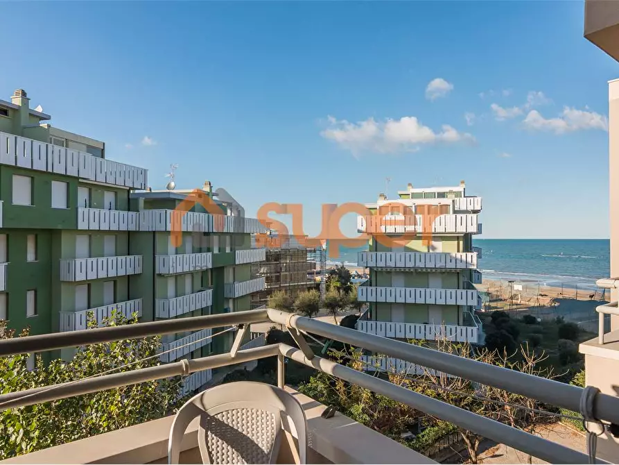 Immagine 1 di Trilocale in vendita  in Via Ammiraglio Cappellini a Fano