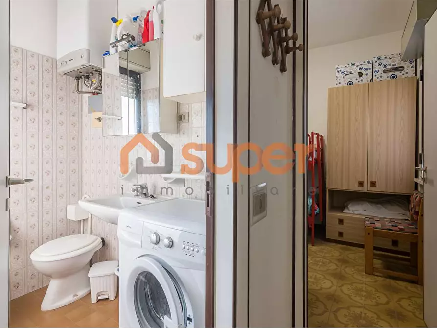 Immagine 15 di Trilocale in vendita  in Via Ammiraglio Cappellini a Fano