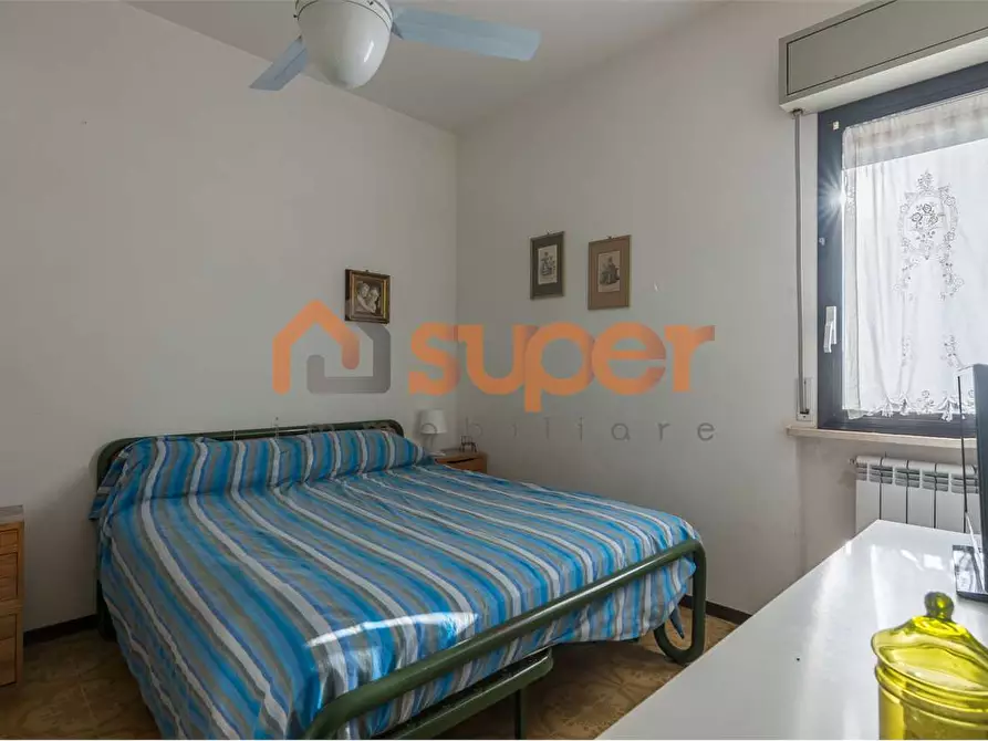 Immagine 14 di Trilocale in vendita  in Via Ammiraglio Cappellini a Fano