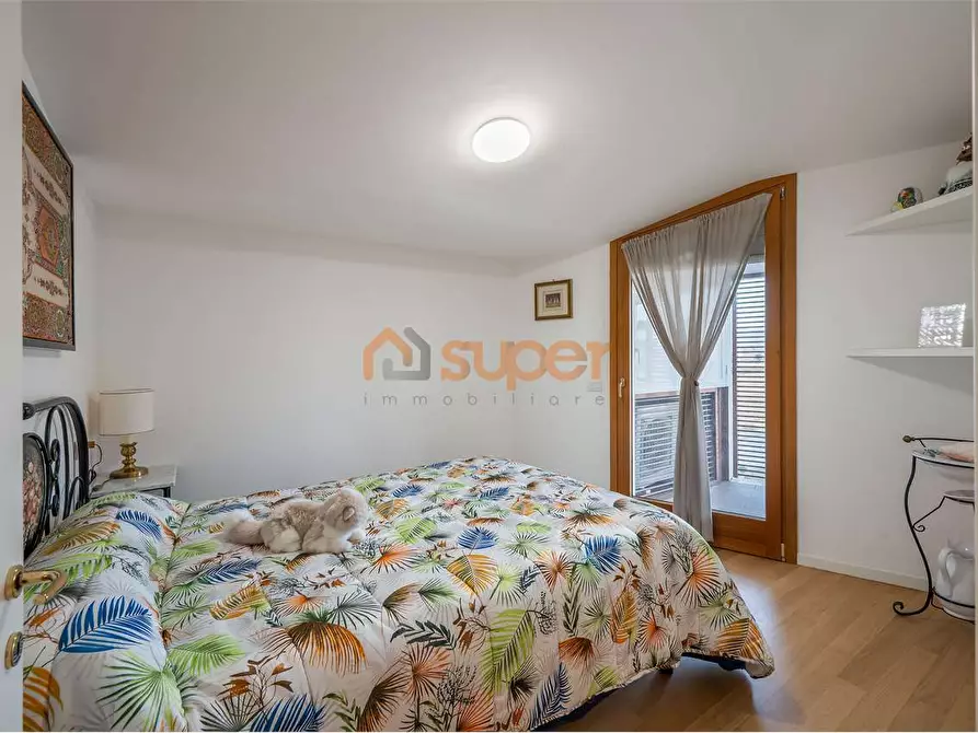 Immagine 14 di Attico in vendita  in Via Aldo Moro a Bastia Umbra