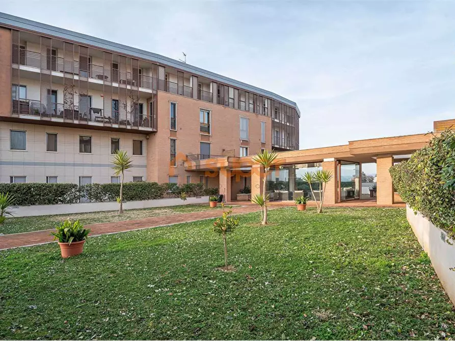 Immagine 29 di Attico in vendita  in Via Aldo Moro a Bastia Umbra