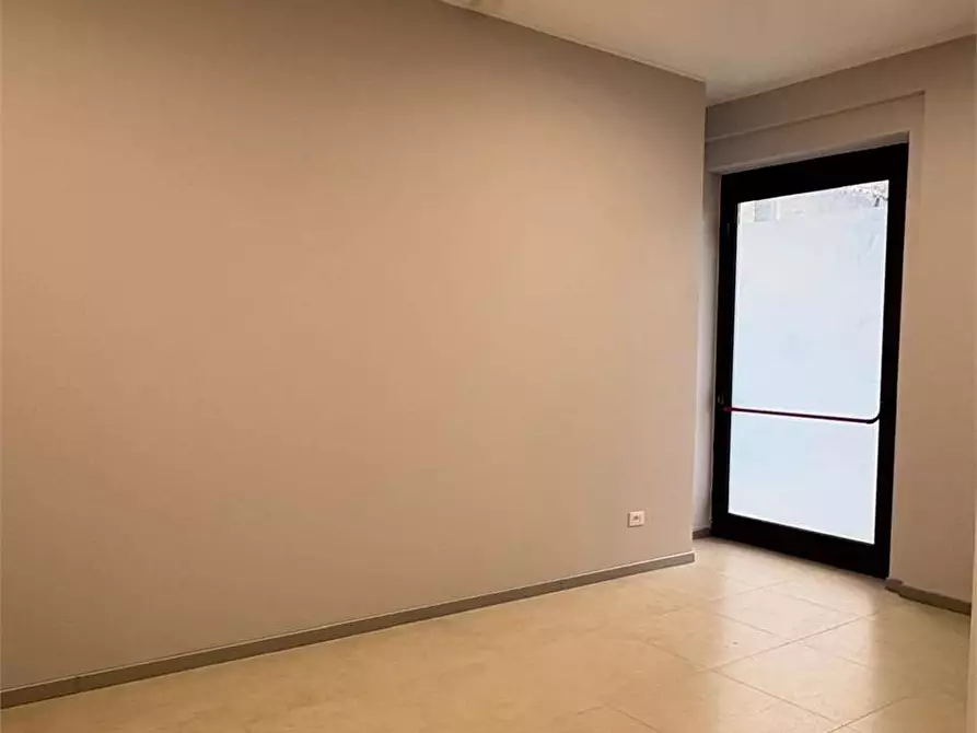 Immagine 6 di Ufficio in affitto  in Via Bruno Colli a Perugia