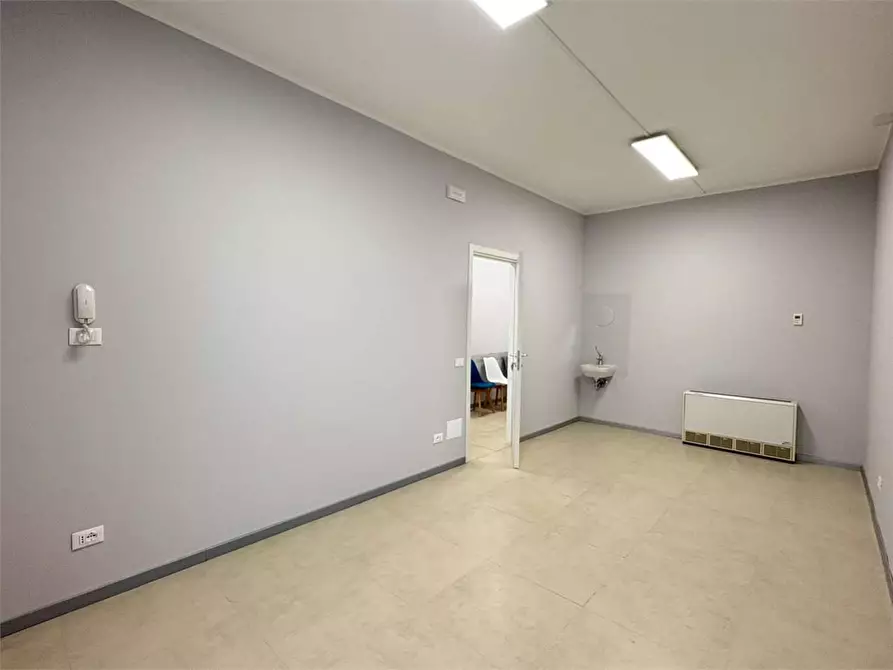 Immagine 7 di Ufficio in affitto  in Via Bruno Colli a Perugia