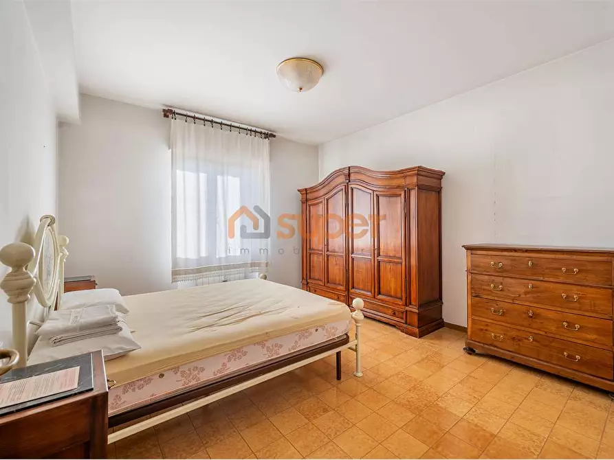 Immagine 15 di Appartamento in vendita  in Via San Michele Arcangelo a Bastia Umbra