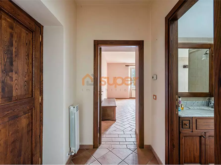 Immagine 19 di Rustico / casale in vendita  in valfabbrica a Perugia