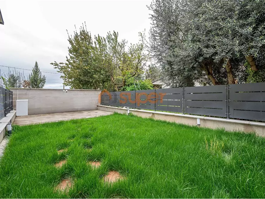 Immagine 22 di Villetta a schiera in vendita  in Via Andrea Costa a Bastia Umbra