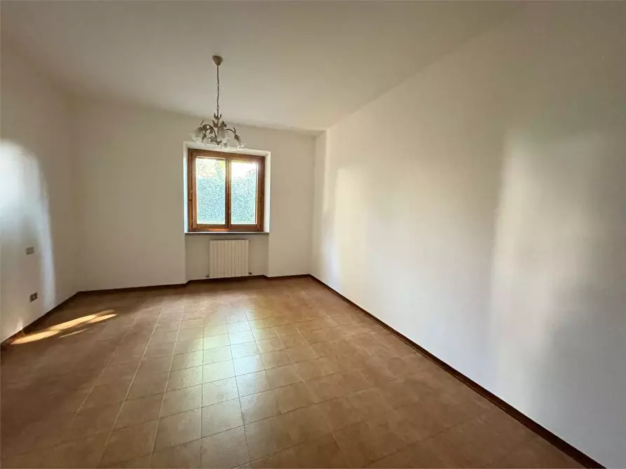 Immagine 11 di Trilocale in affitto  in Via dello Scudo a Perugia