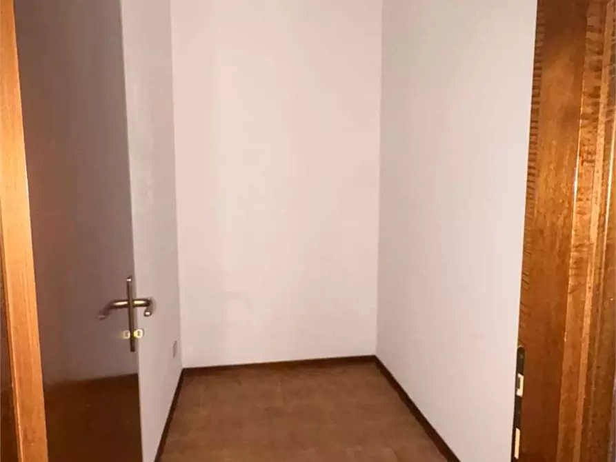 Immagine 15 di Trilocale in affitto  in Via dello Scudo a Perugia