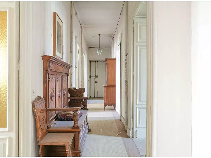 Immagine 4 di Stabile in vendita  in Via Marconi  1 a Cossato