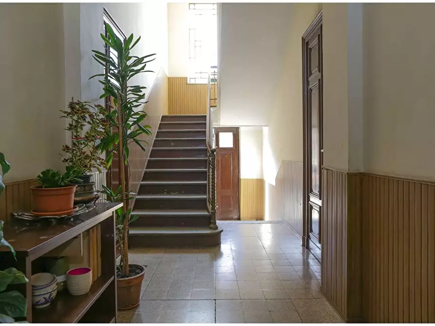 Immagine 14 di Stabile in vendita  in Via Marconi  1 a Cossato