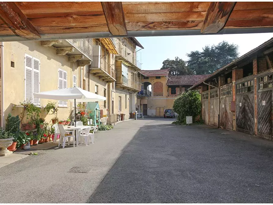 Immagine 20 di Stabile in vendita  in Via Marconi  1 a Cossato