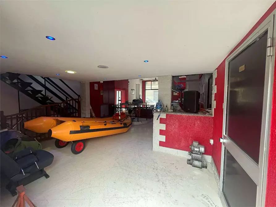 Immagine 24 di Negozio in vendita  in Via Monte Rosa  125 a Torino