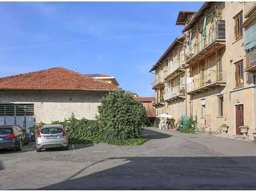 Immagine 39 di Stabile in vendita  in Via Marconi  1 a Cossato