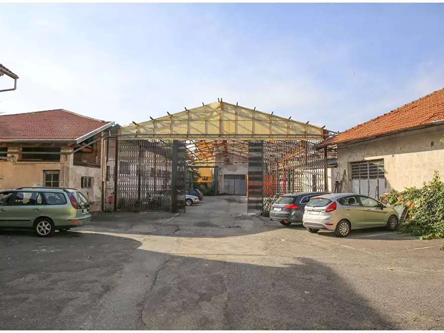 Immagine 44 di Stabile in vendita  in Via Marconi  1 a Cossato