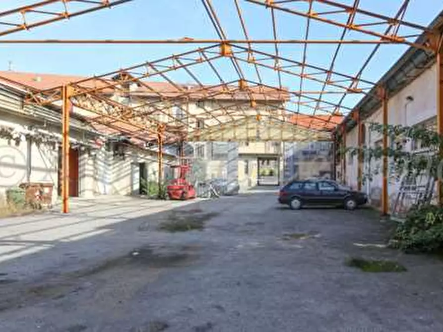 Immagine 60 di Stabile in vendita  in Via Marconi  1 a Cossato