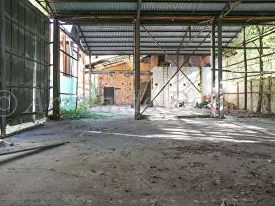 Immagine 62 di Stabile in vendita  in Via Marconi  1 a Cossato