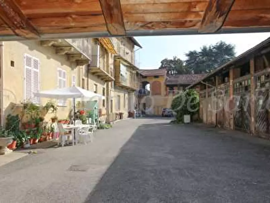 Immagine 75 di Stabile in vendita  in Via Marconi  1 a Cossato