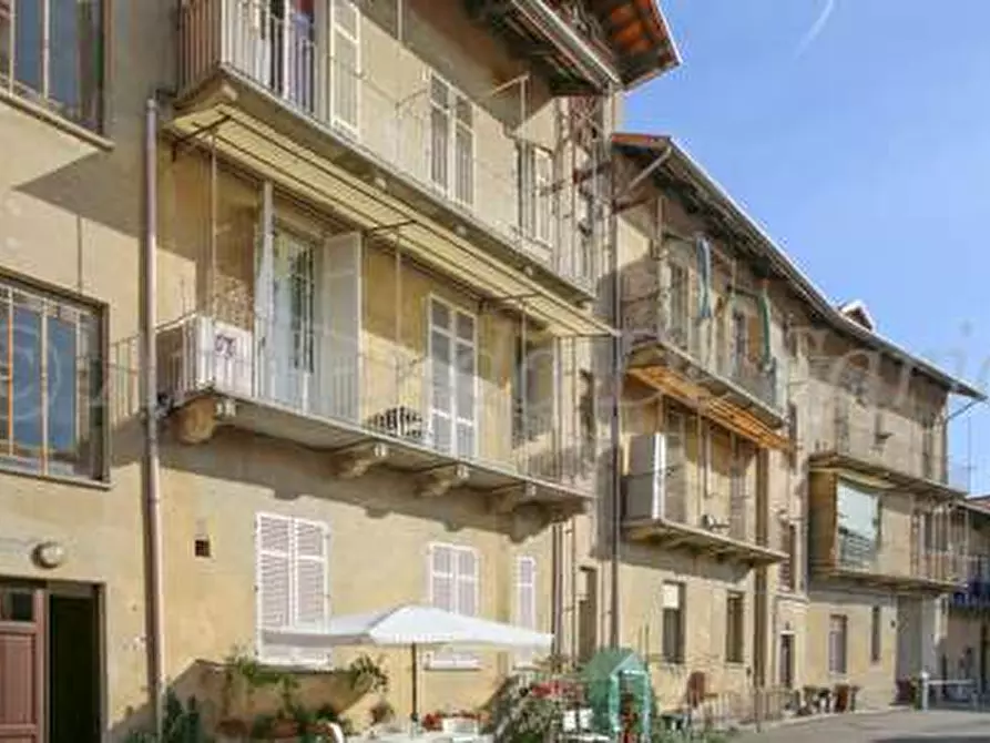 Immagine 79 di Stabile in vendita  in Via Marconi  1 a Cossato