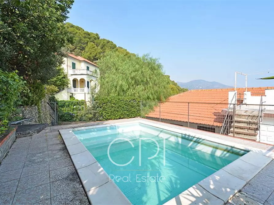 Immagine 13 di Villa in vendita  in Regione serre 37 a Alassio
