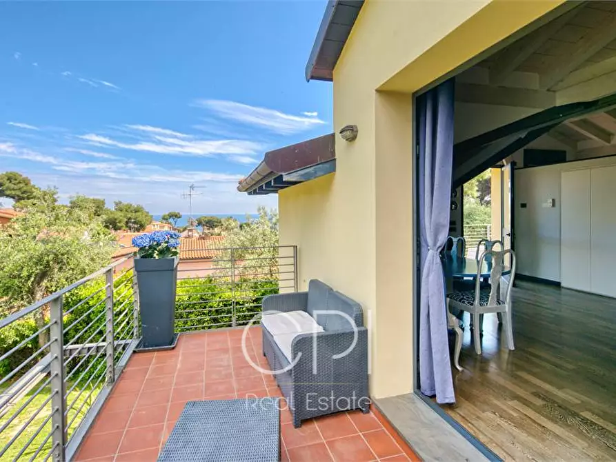 Immagine 7 di Villa in vendita  in Via Del Lampin 12 a Andora