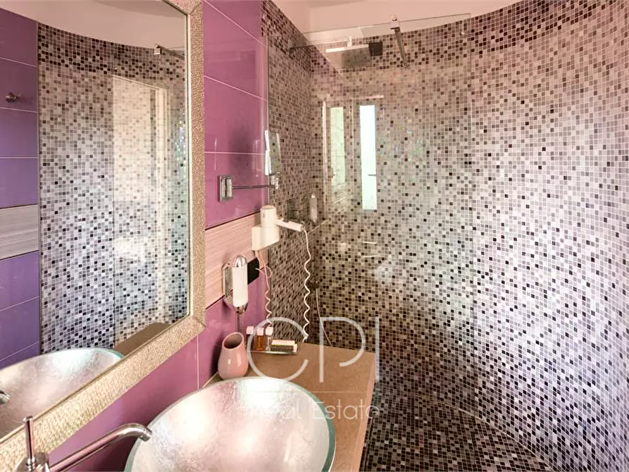 Immagine 50 di Villa in vendita  in Via Del Lampin 12 a Andora