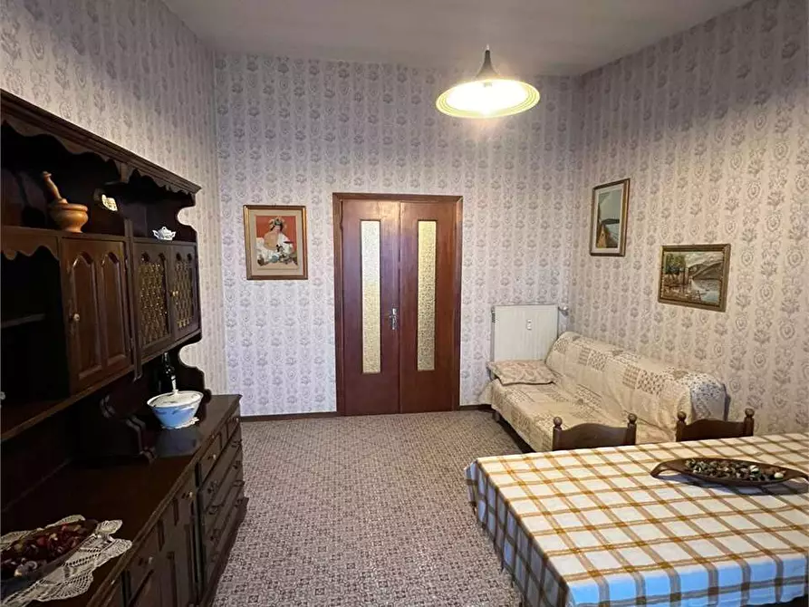 Immagine 2 di Appartamento in vendita  in via uranio a Roburent