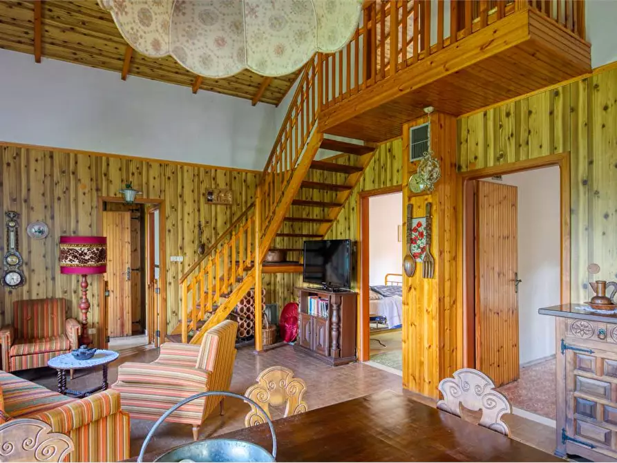 Immagine 17 di Villa in vendita  in Via Sapel 2 a Roburent