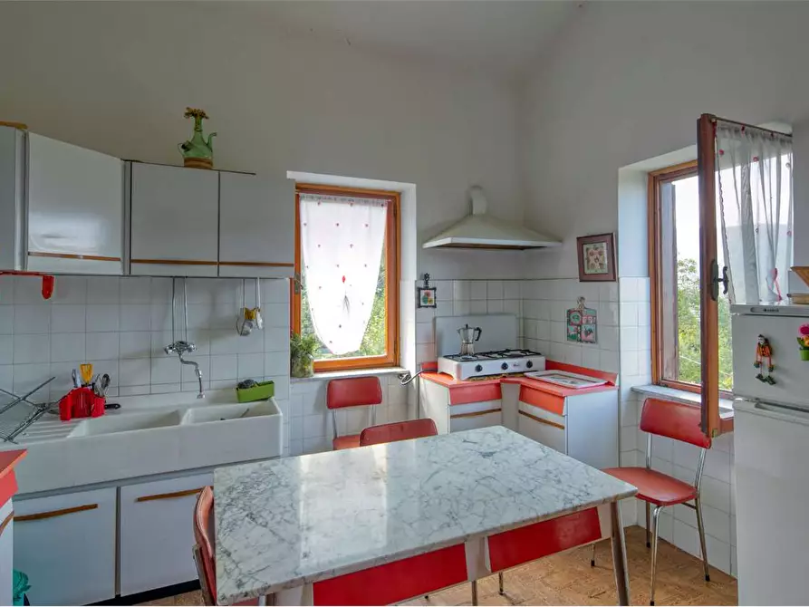 Immagine 27 di Villa in vendita  in Via Sapel 2 a Roburent