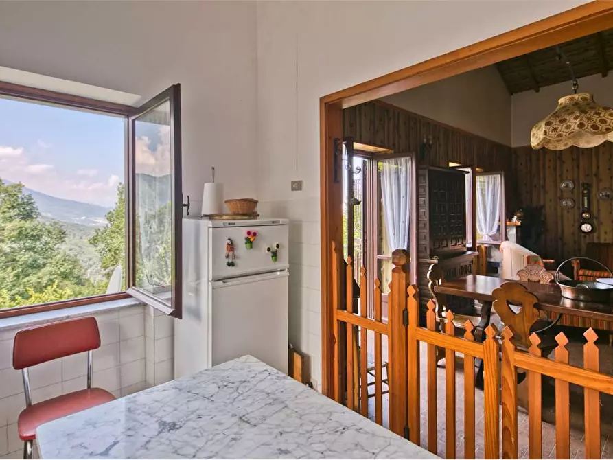 Immagine 25 di Villa in vendita  in Via Sapel 2 a Roburent