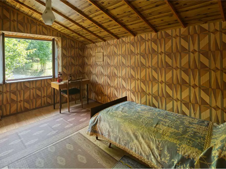 Immagine 37 di Villa in vendita  in Via Sapel 2 a Roburent