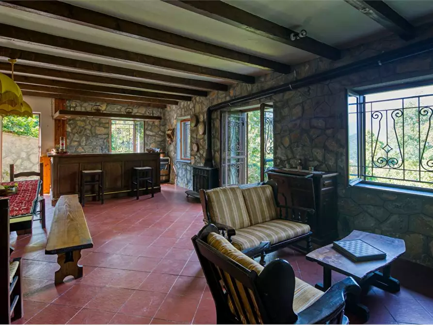 Immagine 40 di Villa in vendita  in Via Sapel 2 a Roburent