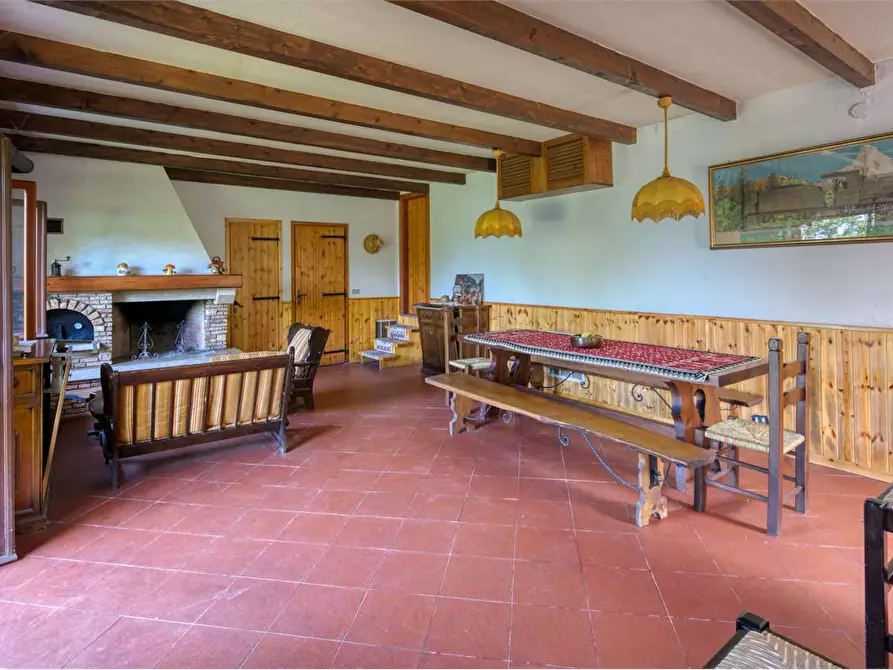 Immagine 45 di Villa in vendita  in Via Sapel 2 a Roburent