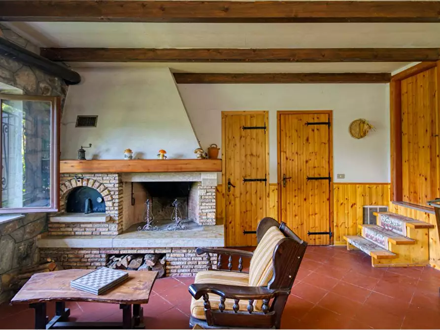 Immagine 46 di Villa in vendita  in Via Sapel 2 a Roburent