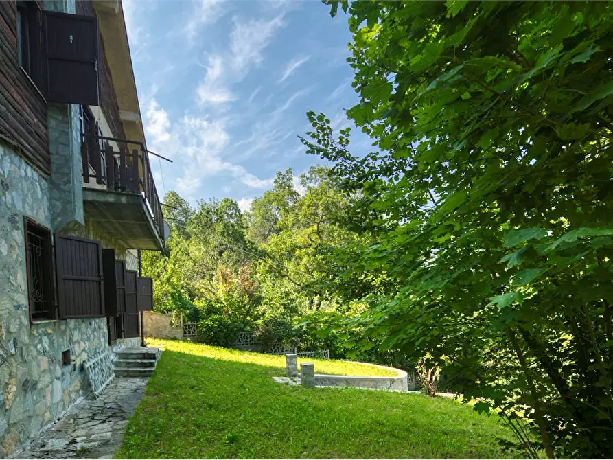 Immagine 7 di Villa in vendita  in Via Sapel 2 a Roburent