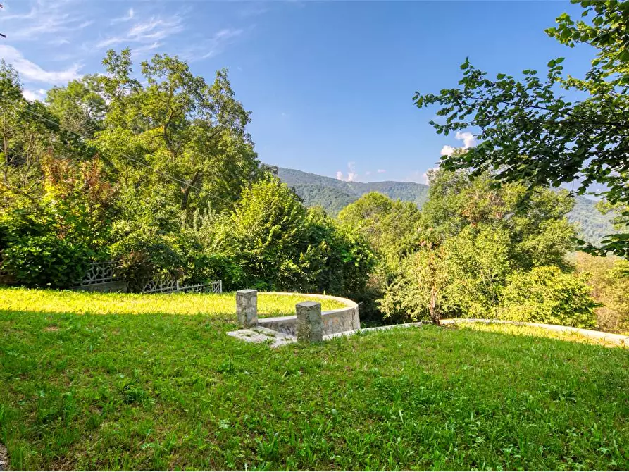 Immagine 14 di Villa in vendita  in Via Sapel 2 a Roburent