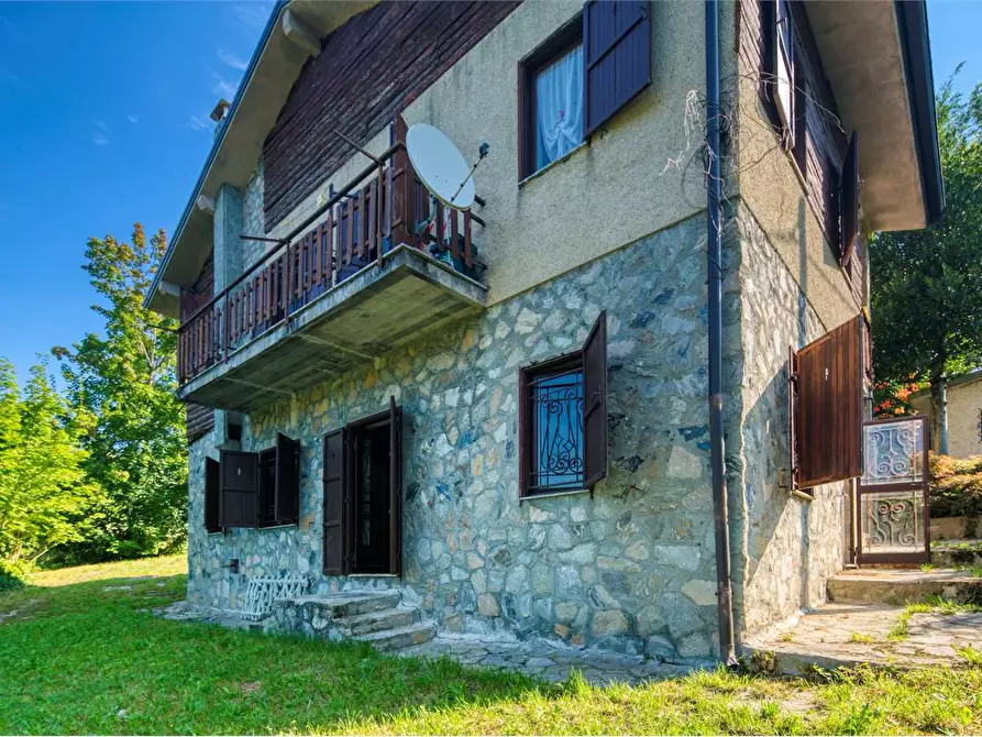 Immagine 6 di Villa in vendita  in Via Sapel 2 a Roburent