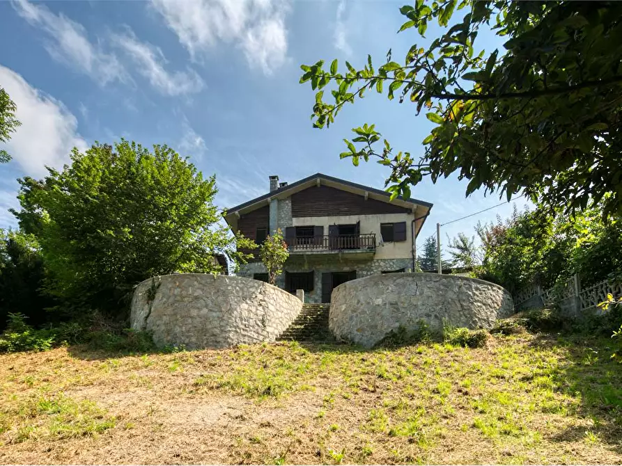 Immagine 3 di Villa in vendita  in Via Sapel 2 a Roburent