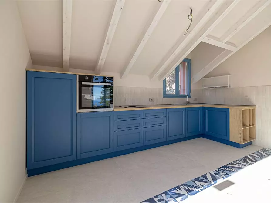 Immagine 3 di Stabile in vendita  in strada della colla a Andora