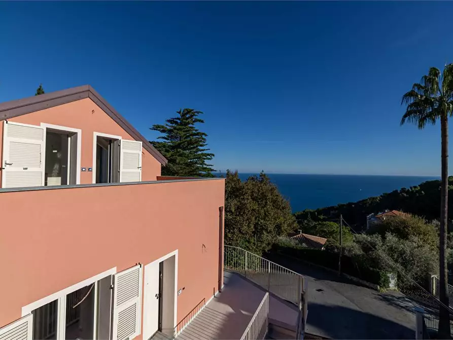 Immagine 15 di Stabile in vendita  in strada della colla a Andora