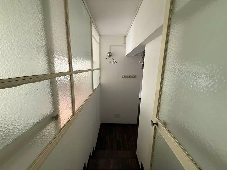 Immagine 7 di Laboratorio in vendita  in via della repubblica  5 a Valenza