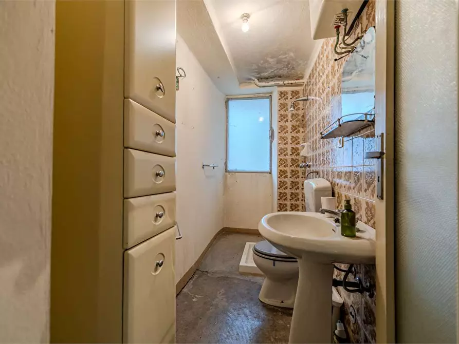 Immagine 34 di Casa indipendente in vendita  in VIA BOLOGNA 5 a Valenza