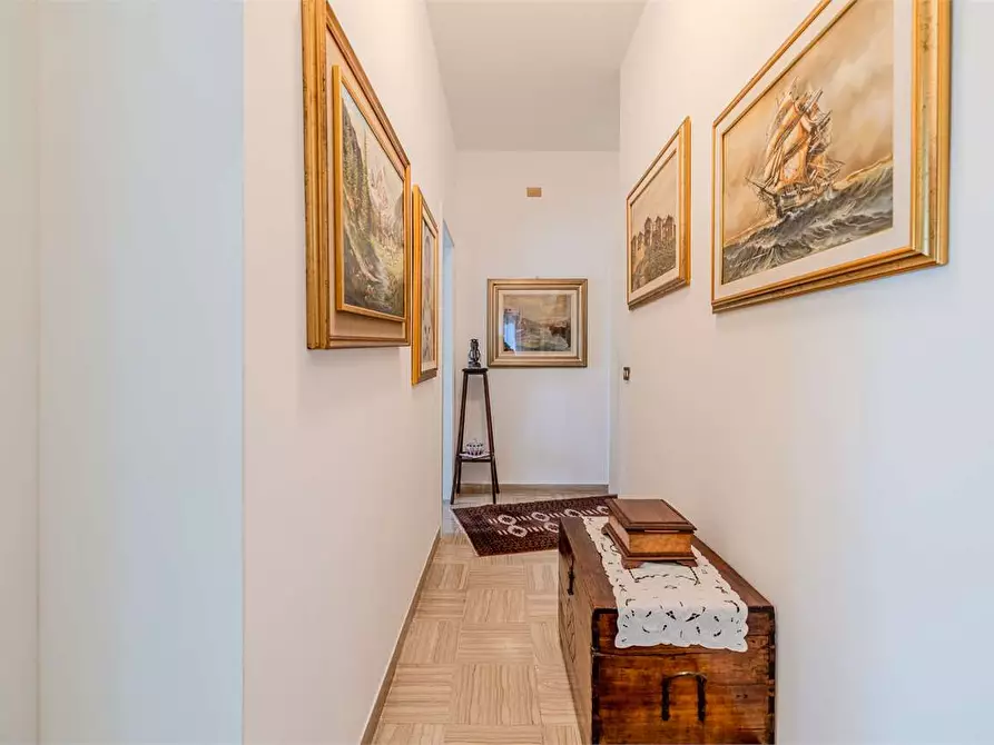 Immagine 14 di Appartamento in vendita  in via degli orti 53 a Albenga