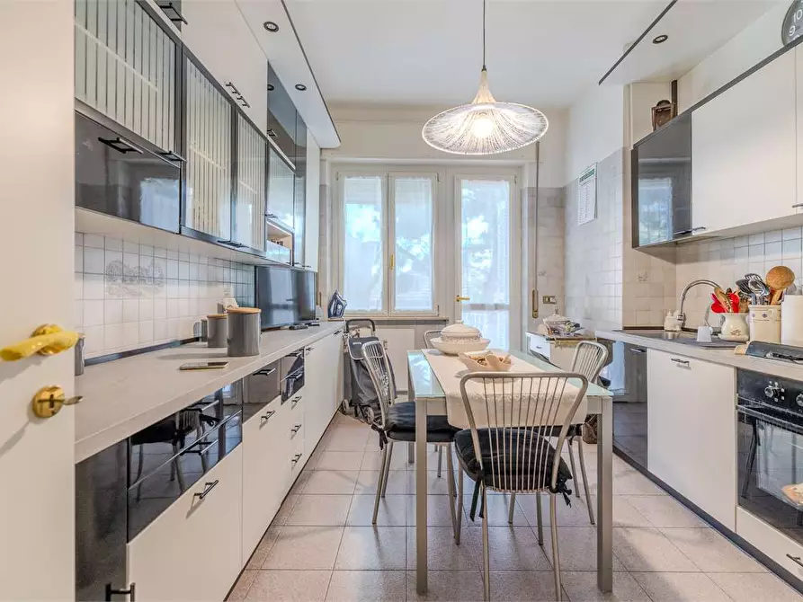 Immagine 26 di Appartamento in vendita  in via degli orti 53 a Albenga