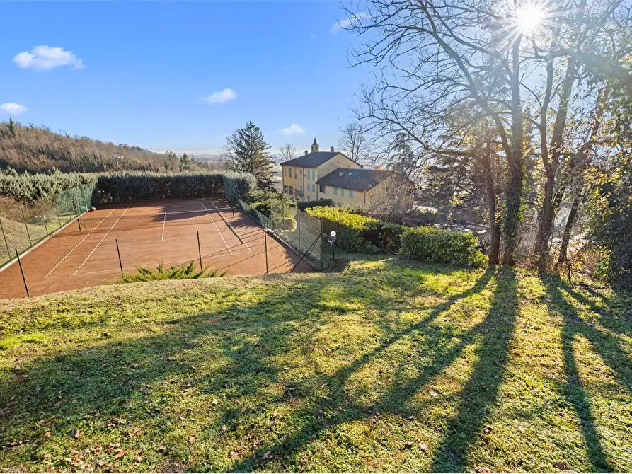 Immagine 18 di Villa in vendita  in STRADA CERCA 120 a Alessandria